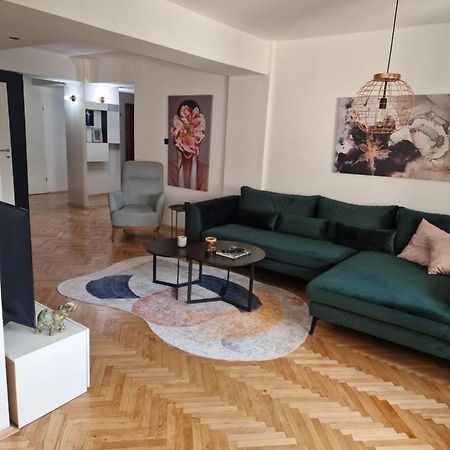 Comfy Center Apartment สโกเปีย ภายนอก รูปภาพ